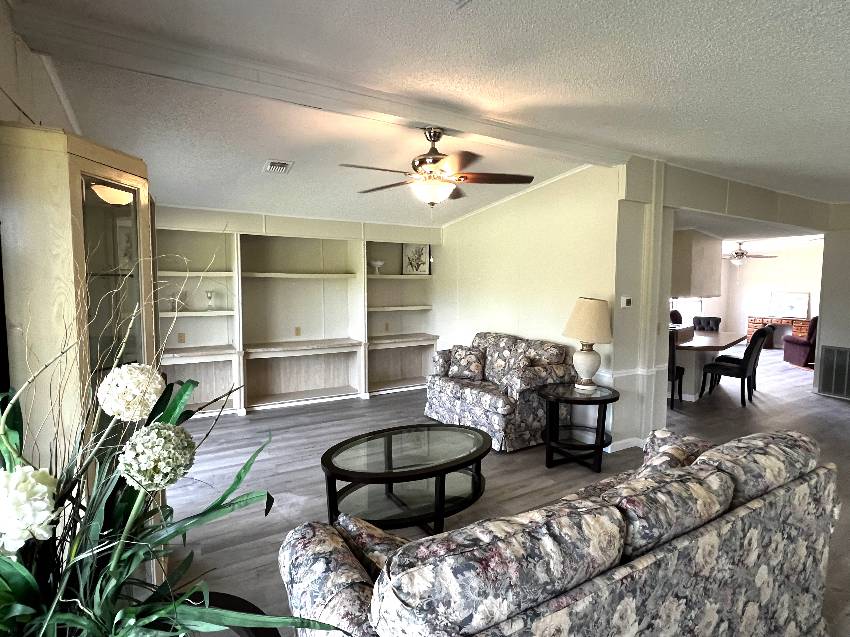 196 Fairway a Winter Haven, FL Mobile or Manufactured Home for Sale